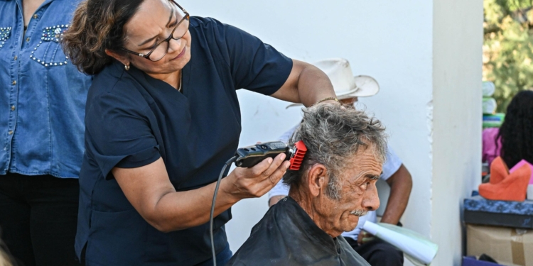 GOBIERNO DE CAJEME ACERCA APOYOS Y PROGRAMAS A FAMILIAS DE ARENERAS EN EL MARCO DE LAS JORNADAS POR LA PAZ Y ATENCIÓN A LAS CAUSAS