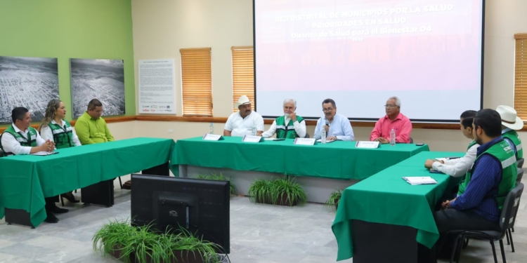 EXPONE JAVIER LAMARQUE ESTRATEGIAS DE SOLUCIÓN A PRIORIDADES DE SALUD EN LOS MUNICIPIOS DEL SUR DE SONORA