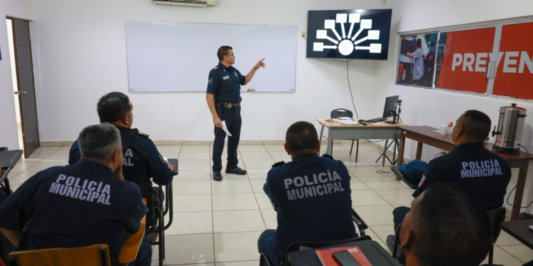 FORTALECE SSPM PROFESIONALIZACIÓN DE POLICÍAS CON CAPACITACIÓN EN JUICIOS ORALES