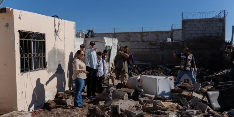 GOBIERNO DE SONORA REALIZA RECORRIDOS PARA EVALUAR DAÑOS EN GUAYMAS POR LLUVIAS INTENSAS
