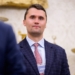 BALEAN A ACTIVISTA CHARLIE KIRK, ALIADO DE TRUMP; DIFUNDEN VIDEO