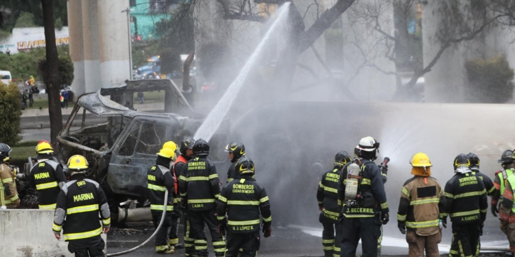 VAN 20 MUERTOS POR LA EXPLOSIÓN DE LA PIPA DE GAS EN IZTAPALAPA