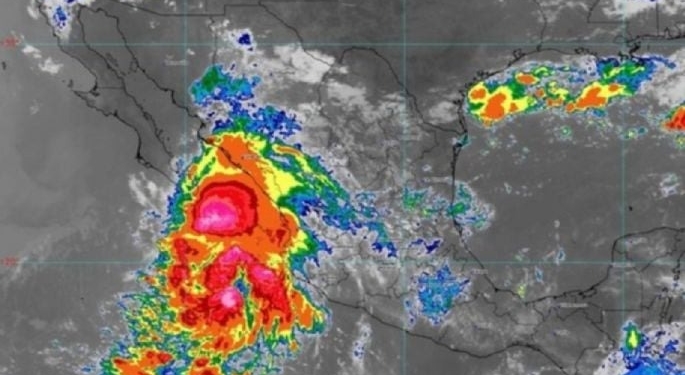 SE FORMA LA TORMENTA TROPICAL LORENA; AFECTARÁ SEIS ESTADOS
