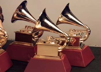 BAD BUNNY LIDERA LAS NOMINACIONES DE LA EDICIÓN 26 DE LOS LATIN GRAMMY