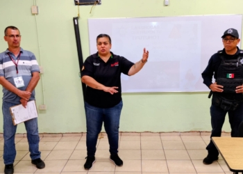 PROGRAMAS PREVENTIVOS DE LA SSPM IMPARTE PLÁTICA PREVENTIVA A PADRES DE FAMILIA