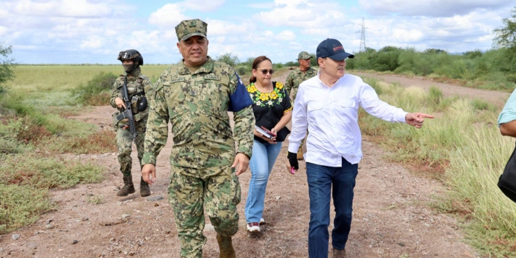 SUPERVISA GOBERNADOR DURAZO COMUNIDADES AFECTADAS POR TORMENTA TROPICAL RAYMOND Y GARANTIZA APOYOS A FAMILIAS