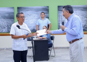 EN AUDIENCIA PÚBLICA REITERA PRESIDENTE JAVIER LAMARQUE CONSTRUCCIÓN DE PLAZA CENTENARIO EN LA COLONIA BENITO JUÁREZ