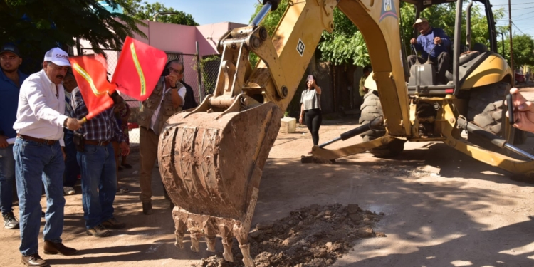 JAVIER LAMARQUE CONTINÚA TRABAJANDO EN CAJEME CON MÁS OBRAS QUE TRANSFORMAN