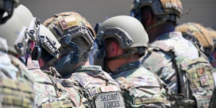 TEXAS AUTORIZA EL ENVÍO DE TROPAS DE SU GUARDIA NACIONAL A OTROS ESTADOS