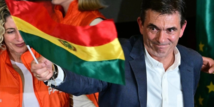 RODRIGO PAZ GANA LA PRESIDENCIA Y BOLIVIA INICIA UN NUEVO CICLO POLÍTICO