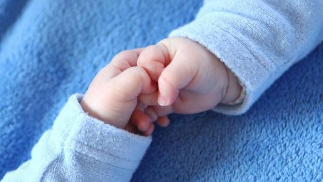 MILAGRO ENTRE GEMELOS PREMATUROS, SI EXISTE