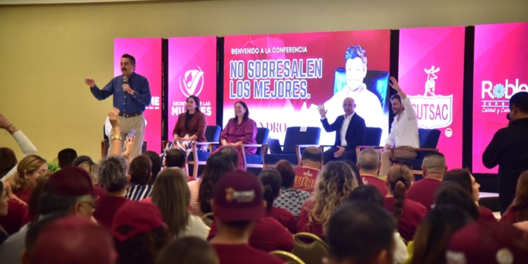 PRESIDE JAVIER LAMARQUE CONFERENCIA “MENTES A LA CARTA”