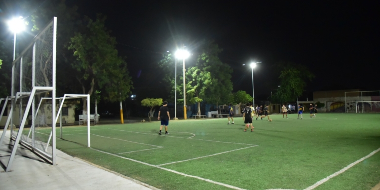 AVANZA CAJEME EN ILUMINACIÓN DE PARQUES Y MEJORA DE ESPACIOS PÚBLICOS