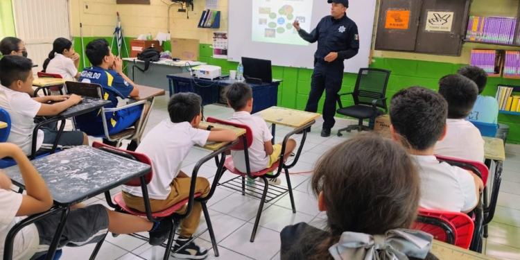 IMPULSA PROGRAMAS PREVENTIVOS ACCIONES DE ORIENTACIÓN FAMILIAR Y ESCOLAR EN CAJEME