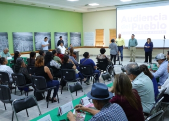 EN AUDIENCIA DEL PUEBLO MUESTRA JAVIER LAMARQUE SENSIBILIDAD ANTE NECESIDADES DE CARÁCTER FAMILIAR