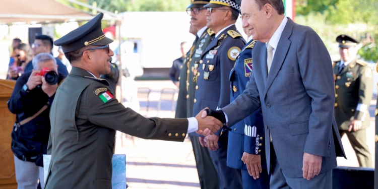 RECONOCE GOBERNADOR DURAZO ESFUERZO Y COMPROMISO DE FUERZAS ARMADAS CON LA SEGURIDAD DE SONORA