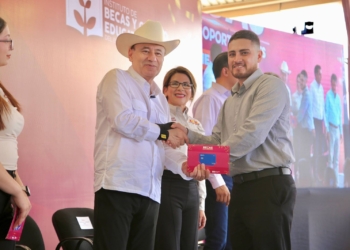 GOBERNADOR DURAZO FORTALECE LA EDUCACIÓN CON INCREMENTO DE PRESUPUESTO; UNIVERSIDADES TENDRÁN MAYOR RECURSO