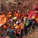 DESLIZAMIENTO DE TIERRA EN INDONESIA DEJA 18 MUERTOS Y DECENAS DE DESAPARECIDOS