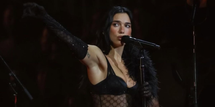 CONCIERTOS DE DUA LIPA DISPARAN 97% LA BÚSQUEDA DE ALOJAMIENTO EN CDMX