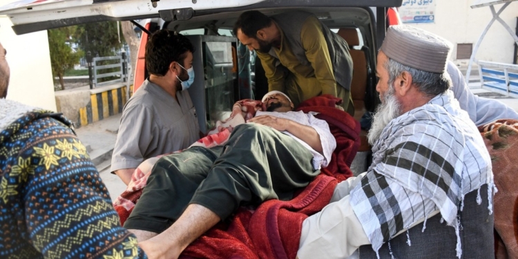 AL MENOS 20 MUERTOS Y MÁS DE 300 HERIDOS POR FUERTE TERREMOTO EN EL NORTE DE AFGANISTÁN