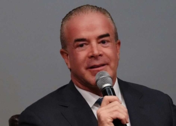 FGR GIRA ORDEN DE APREHENSIÓN CONTRA RAÚL ROCHA CANTÚ, DUEÑO DE MISS UNIVERSO