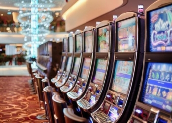 HACIENDA IDENTIFICA 13 CASINOS USADOS PARA LAVADO DE DINERO Y BLOQUEA SUS CUENTAS