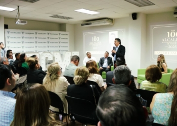 RECIBE JAVIER LAMARQUE DISTINCIÓN COMO LÍDER QUE TRANSFORMA Y SE POSICIONA ENTRE LOS CIEN ALCALDES MÁS SOBRESALIENTES DE MÉXICO 2025