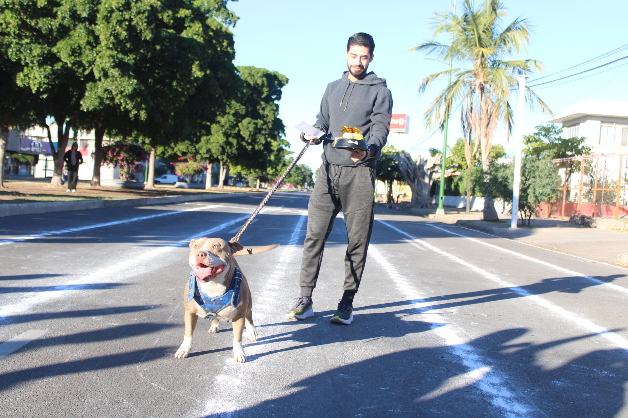 CAJEME CELEBRA UNA EDICIÓN DEL PROGRAMA DOMINGUEANDO EN BICI Y + CON CARRERA DE MASCOTAS Y ADOPCIONES