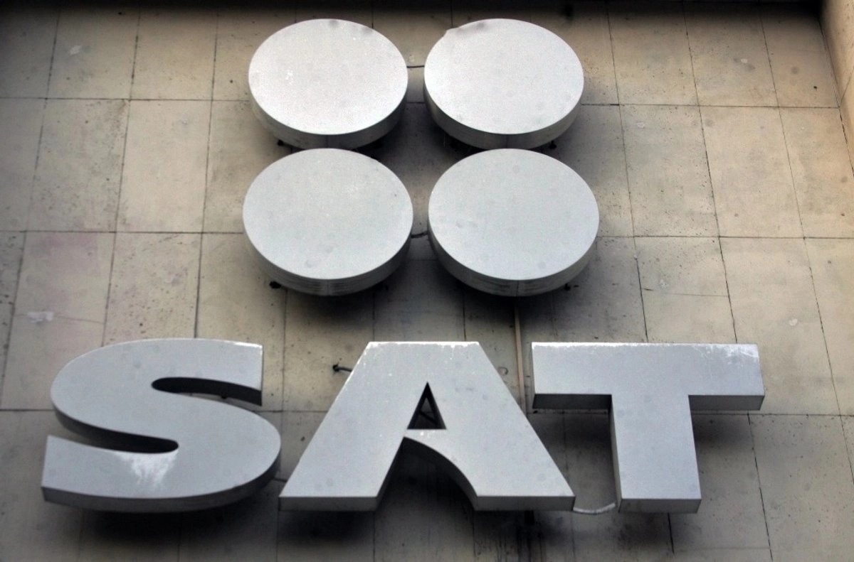 PIDE EL SAT REVISAR AUTENTICIDAD DE SELLOS EN BEBIDAS ALCOHÓLICAS