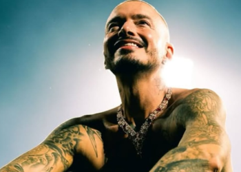 J BALVIN SE SUMA AL SUPER BOWL 2026