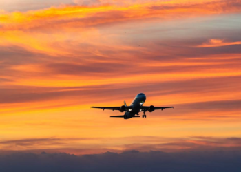 EE.UU. ALERTA A AEROLÍNEAS POR RIESGO DE ACTIVIDAD MILITAR AL VOLAR SOBRE MÉXICO, CENTROAMÉRICA Y SUDAMÉRICA