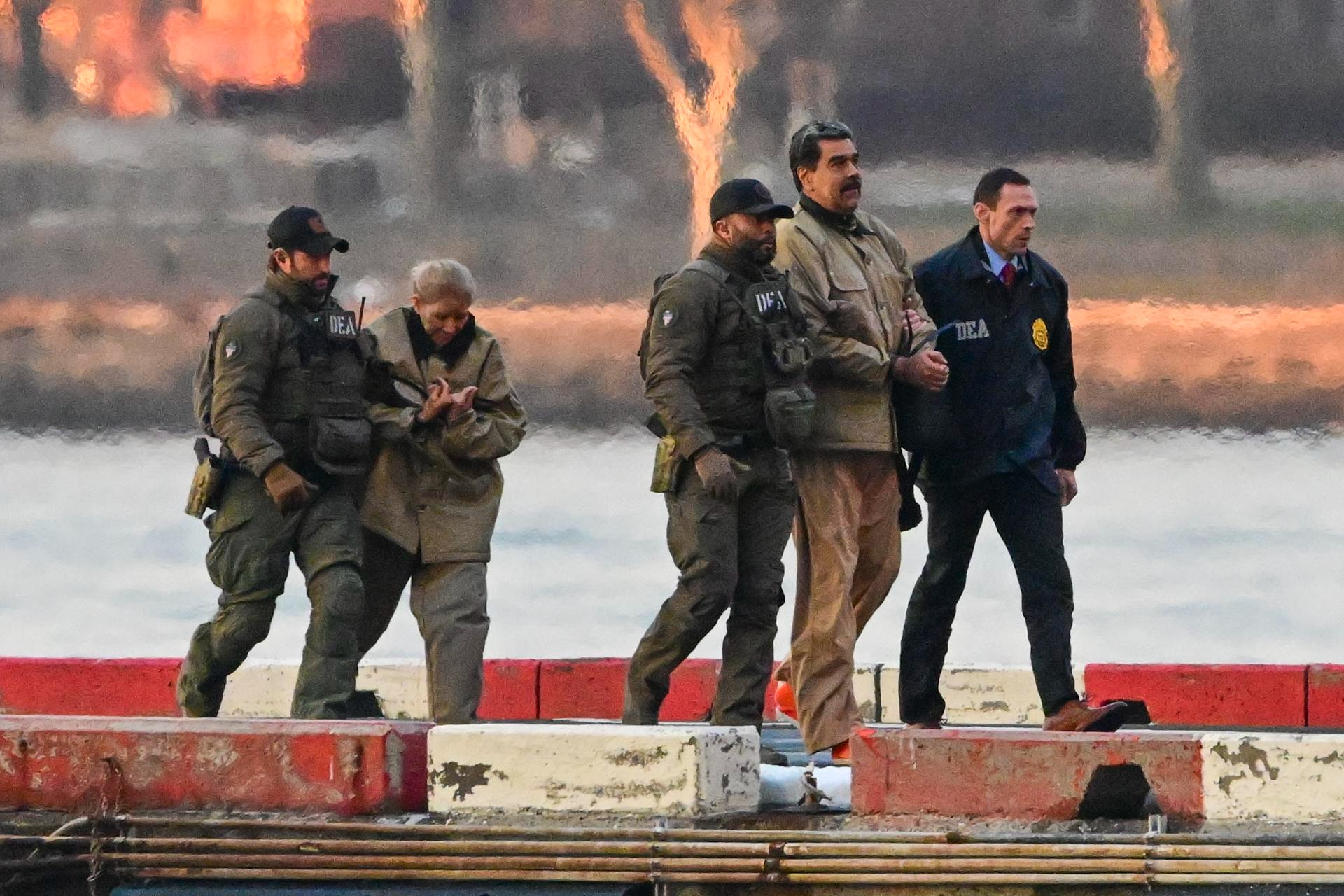 MADURO Y SU ESPOSA CILIA FLORES SE DECLARAN INOCENTES DE CARGOS EN SU CONTRA