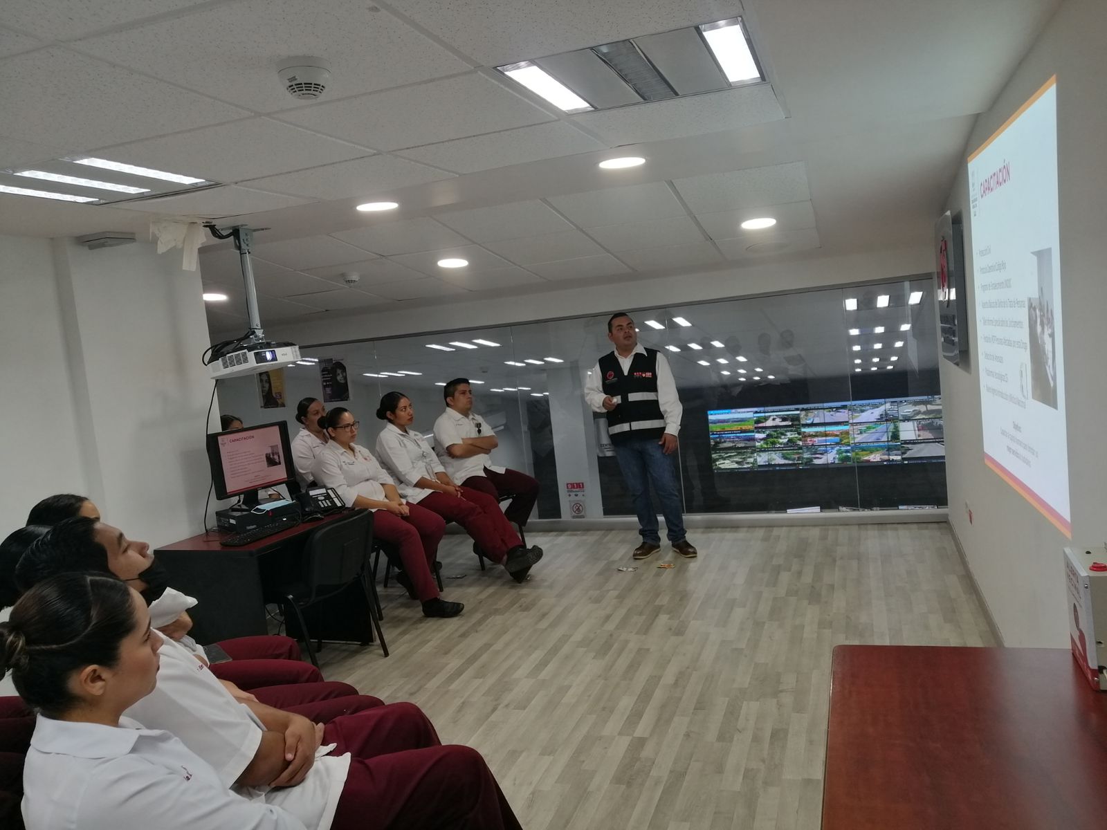 TRANSPARENTA C5I SONORA FUNCIÓN DE LA LÍNEA DE EMERGENCIAS 9-1-1