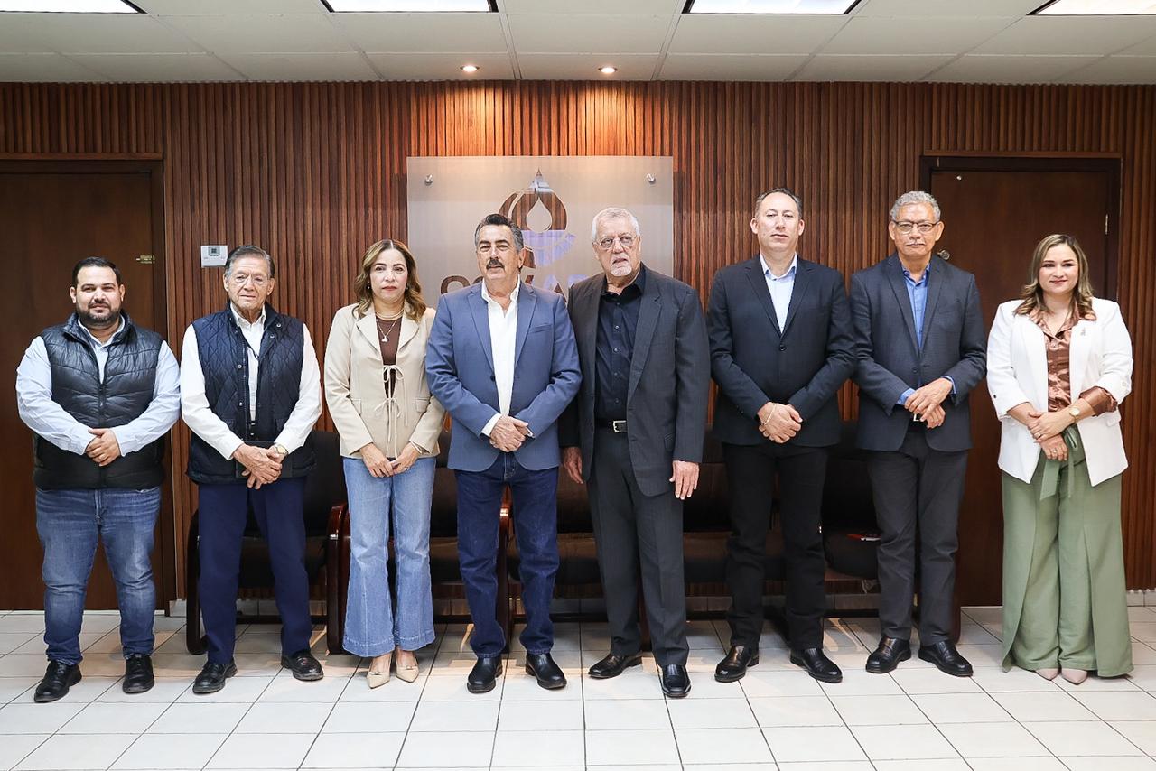 TOMA PROTESTA JAVIER LAMARQUE A NUEVAS Y NUEVOS TITULARES DE DEPENDENCIAS MUNICIPALES