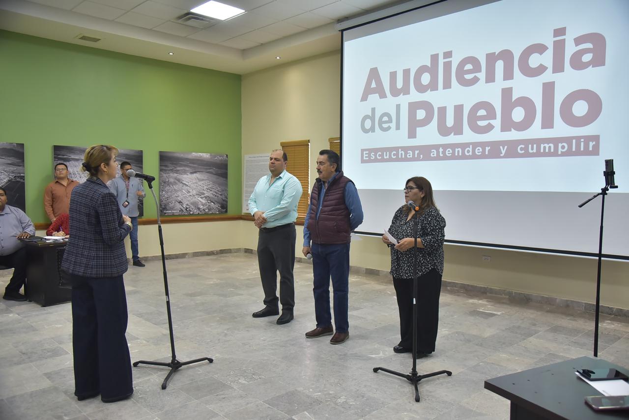 EN AUDIENCIA DEL PUEBLO APOYA JAVIER LAMAQUE CON VIAJE A LA CIUDAD DE MÉXICO A JÓVENES DE LA UNIVERSIDAD DE VÍCAM