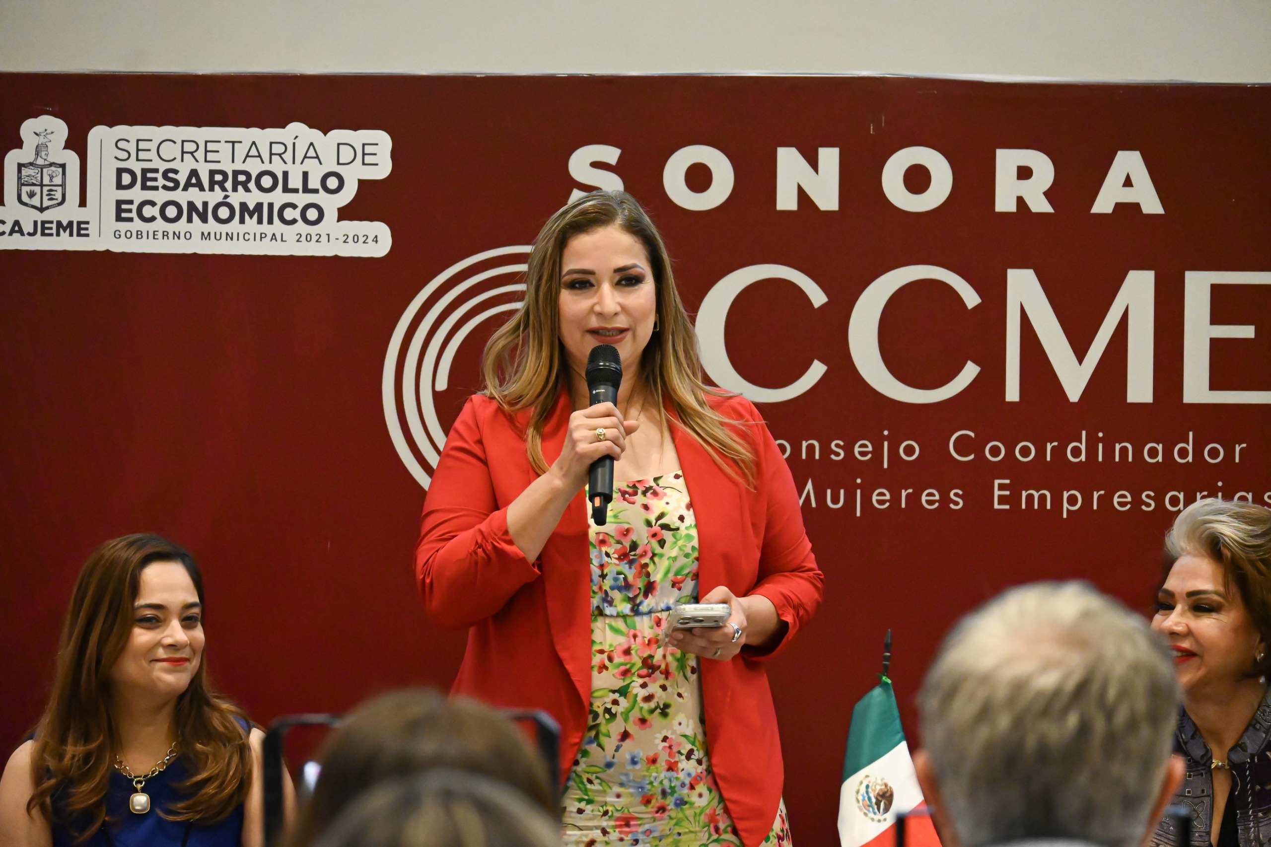 MUJERES DE CAJEME IMPULSAN LA ECONOMÍA CON TALENTO, LIDERAZGO Y UNIDAD