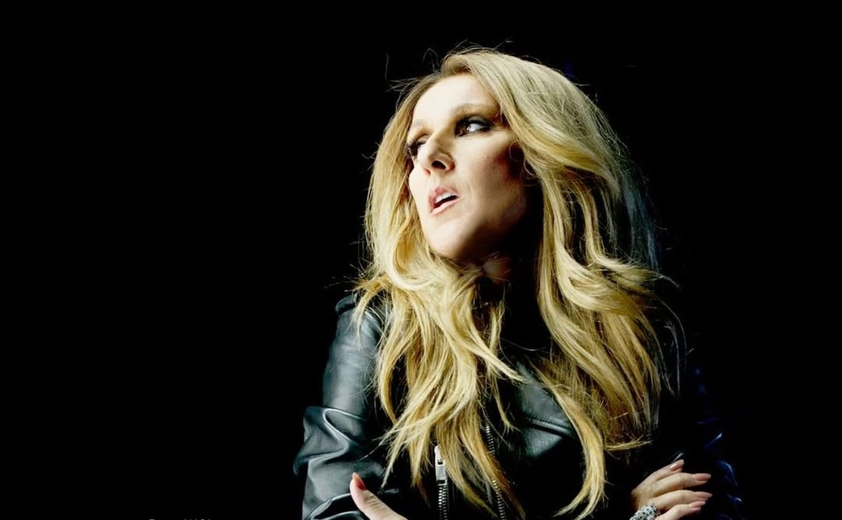 CÉLINE DION ALISTA SU REGRESO A LOS ESCENARIOS CON CONCIERTO EN PARÍS