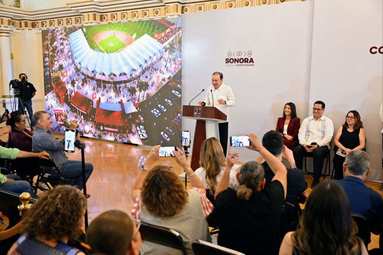 REGRESAN LOS MAYOS A CASA; GOBERNADOR DURAZO ANUNCIA 150 MILLONES PARA REMODELAR ESTADIO DE NAVOJOA