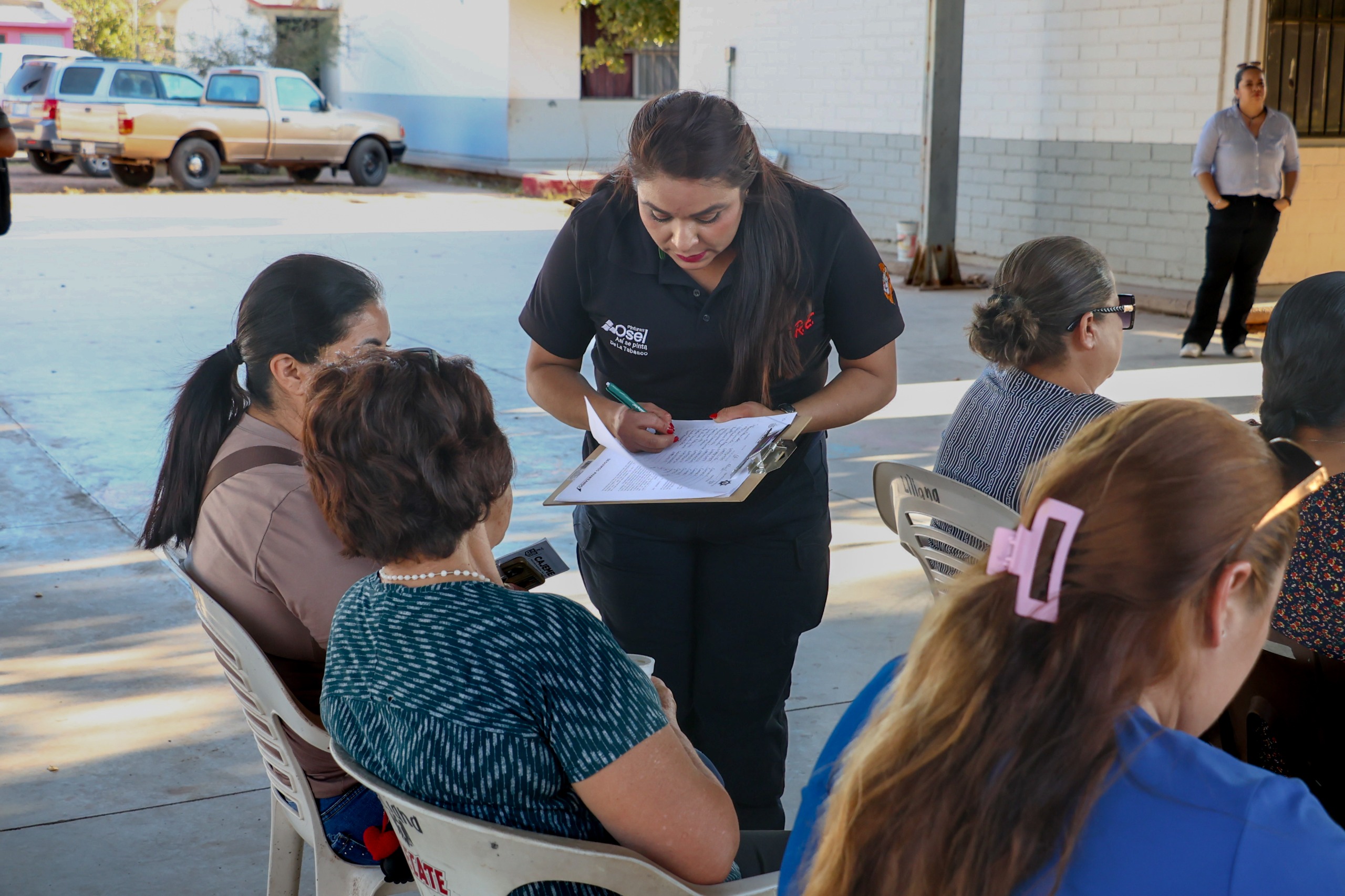 FORTALECEN PROXIMIDAD SOCIAL CON REUNIÓN VECINAL EN EL CAMPO 2