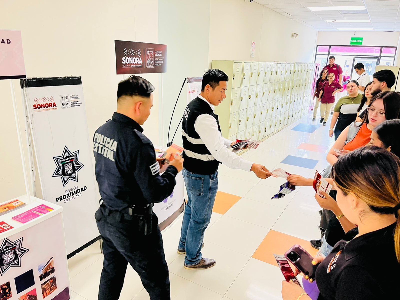 SSPC SONORA AYUDA A ESTUDIANTES DE UES BENITO JUÁREZ A IDENTIFICAR Y PREVENIR DELITOS