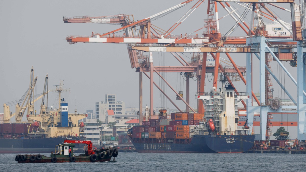 EE.UU. CONFIRMA BLOQUEO A PUERTOS DE IRÁN DESDE EL LUNES