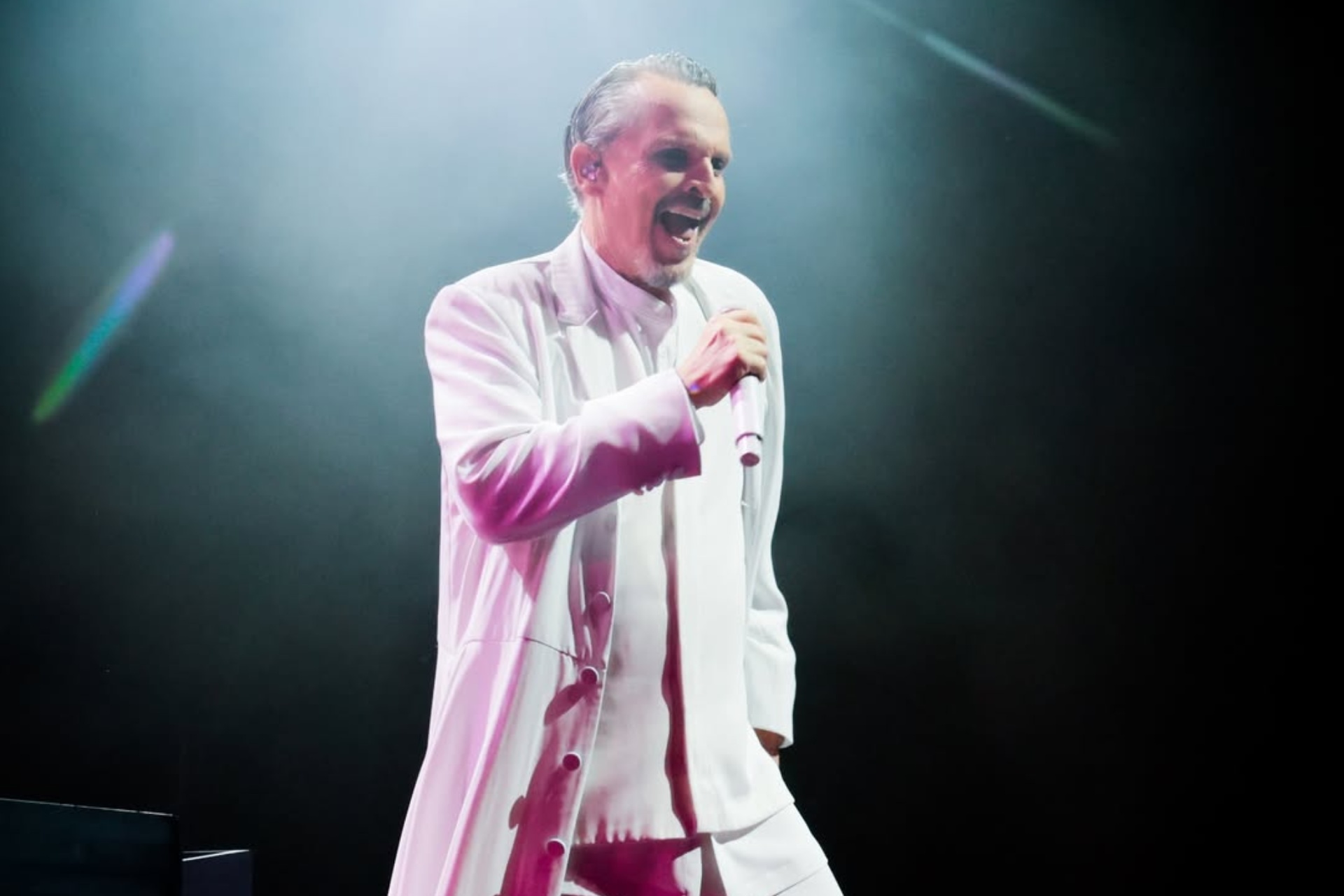 MIGUEL BOSÉ CUMPLE 70 AÑOS EN PLENA GIRA POR AMÉRICA LATINA CON SU ‘IMPORTANTE TOUR’