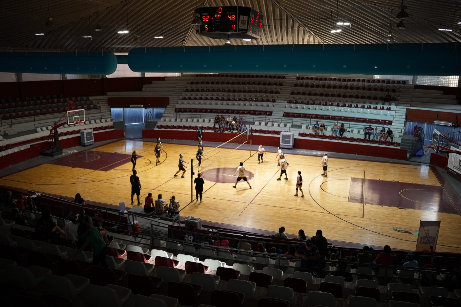 PONEN EN MARCHA TORNEO DE VOLEIBOL DE LA FAMILIA SUTSAC 2026