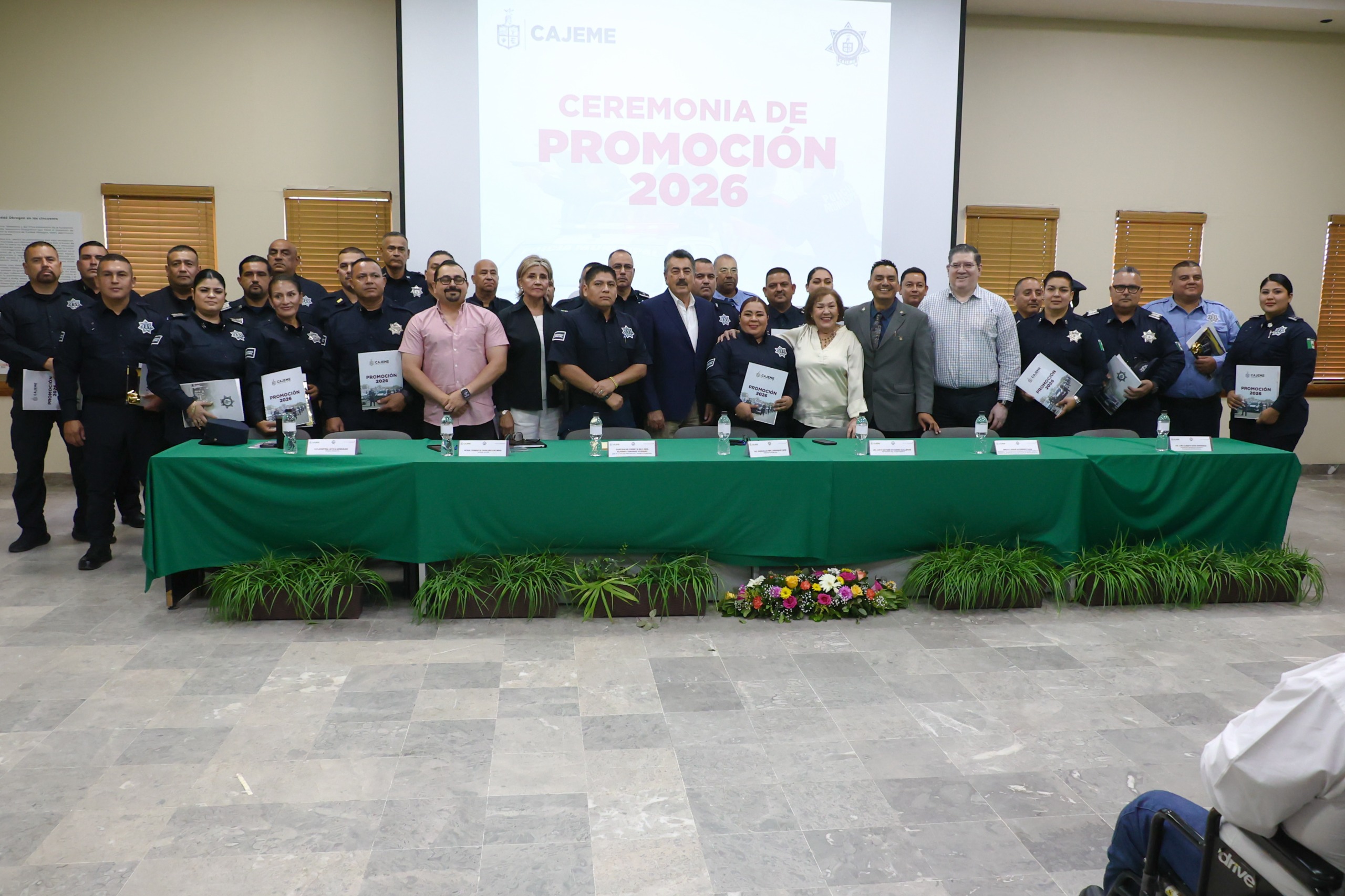 ENTREGAN ASCENSOS A 28 ELEMENTOS DE LA SSPM EN CEREMONIA DE PROMOCIONES 2026