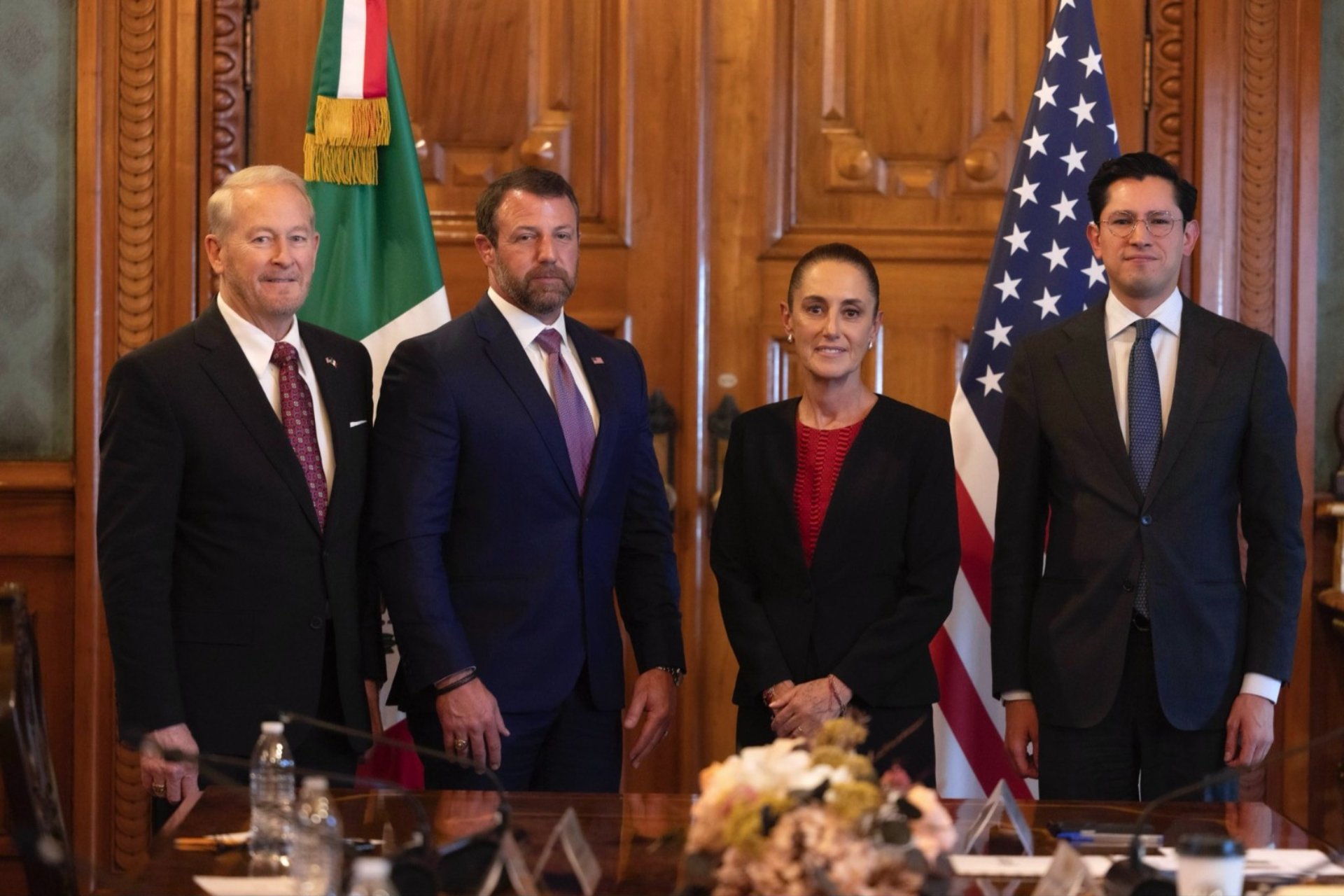 SHEINBAUM Y EL SECRETARIO DE SEGURIDAD DE ESTADOS UNIDOS ACUERDAN COLABORACIÓN BILATERAL