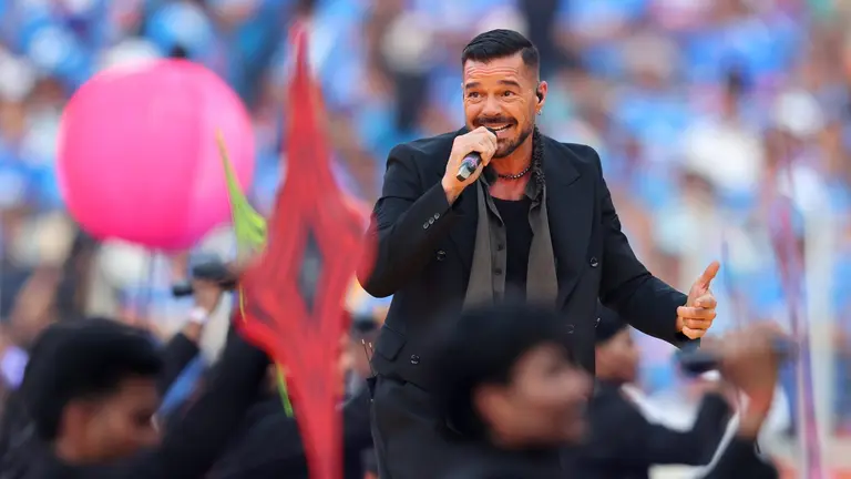 LANZAN GAS LACRIMÓGENO DURANTE CONCIERTO DE RICKY MARTIN EN MONTENEGRO