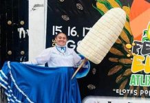 Se r0b4n elote gigante de la Feria de Atlixco.